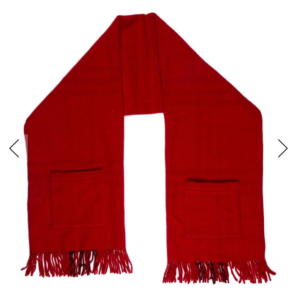 Burberry Helen pocket large check scarf